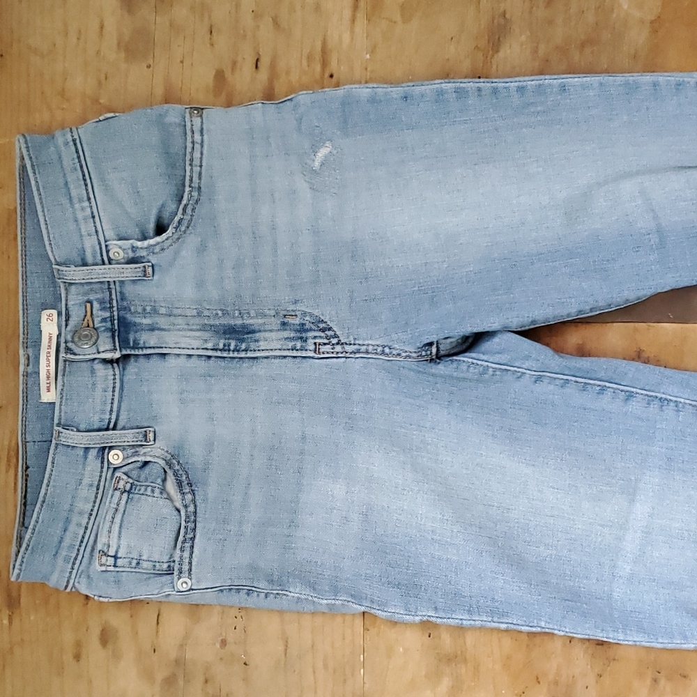 Mile High Levi's high waisted jeans